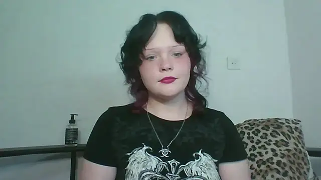 Snapshot of abbey-BAT chatting on 04/24/26, 08:00 abbey-BAT online show from 04/24/26, 08:00