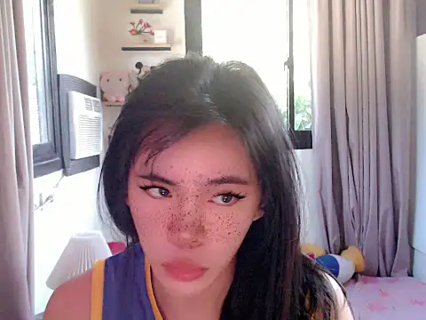 Womanoflove1 online show from 07/04/26, 06:52