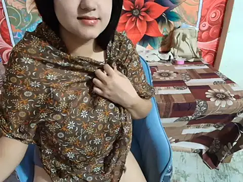 Snapshot of miss_-queen chatting on 05/12/26, 04:42 miss -queen online show from 05/12/26, 04:42