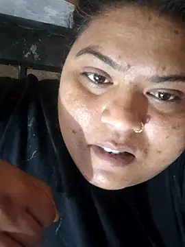 Simisingh1 online show from 04/27/26, 11:14