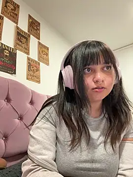 ZoeyDoll  online show from 06/25/26, 04:12
