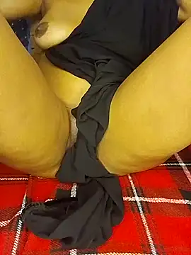 Tightpussyysafy25 online show from 04/25/26, 01:41