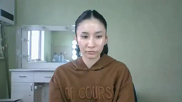 TorieFlakes online show from 04/15/26, 11:17