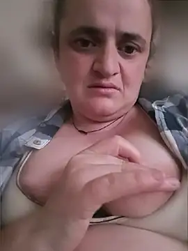 AnabelBexley online show from 04/21/26, 03:13