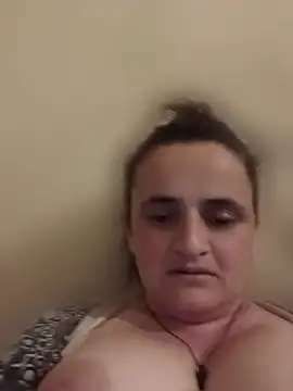 AnabelBexley online show from 05/20/26, 04:35