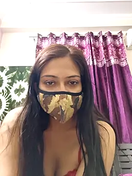 Snapshot of Aliyaa_bhat chatting on 04/09/26, 06:19 Aliyaa bhat online show from 04/09/26, 06:19