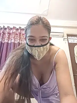 Snapshot of Aliyaa_bhat chatting on 05/30/26, 06:10 Aliyaa bhat online show from 05/30/26, 06:10