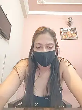 Snapshot of Aliyaa_bhat chatting on 06/06/26, 04:12 Aliyaa bhat online show from 06/06/26, 04:12