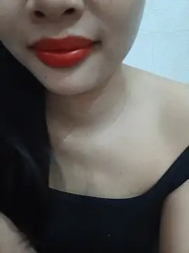 Snapshot of Luckyy29 chatting on 05/30/26, 05:37 Luckyy29 online show from 05/30/26, 05:37