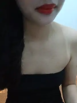 Snapshot of Luckyy29 chatting on 07/11/26, 08:28 Luckyy29 online show from 07/11/26, 08:28