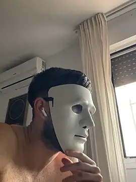 Snapshot of elflakito2501 chatting on 04/07/26, 11:32 elflakito2501 online show from 04/07/26, 11:32