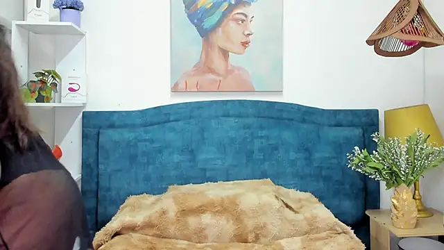 IsadoraVex online show from 05/05/26, 12:24