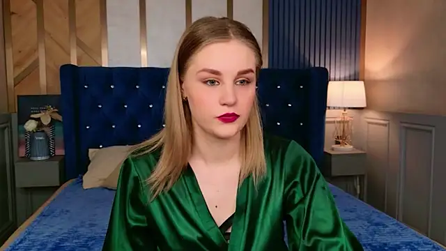 Molly Voses online show from 05/07/26, 08:36