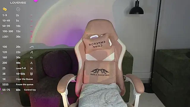 JessieWayy online show from 05/13/26, 01:14