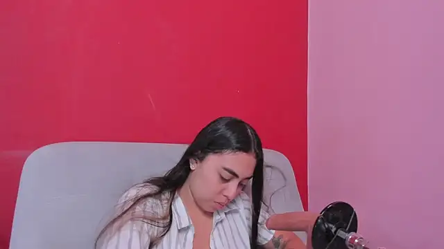 rose smitth online show from 04/17/26, 07:28
