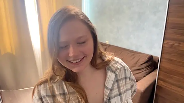 Snapshot of elingibbson chatting on 04/07/26, 09:32 elingibbson online show from 04/07/26, 09:32