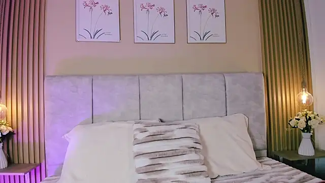 Snapshot of cherlyn_1 chatting on 04/25/26, 01:52 cherlyn 1 online show from 04/25/26, 01:52