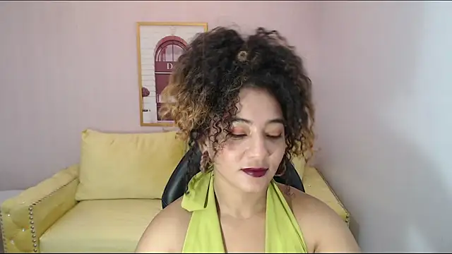 Brittany ch online show from 05/03/26, 12:55