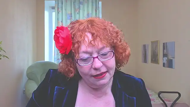 Fara Flutte online show from 04/28/26, 05:12