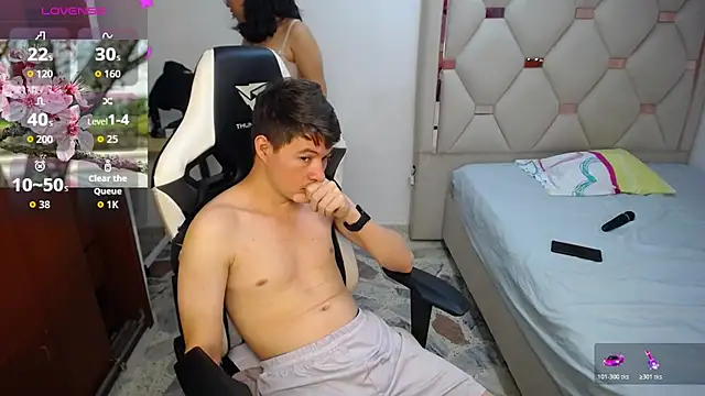 Zoe and jackk  online show from 05/12/26, 10:40