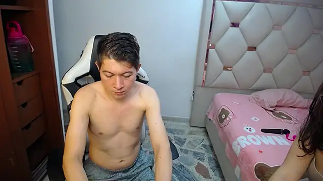 Zoe and jackk  online show from 05/14/26, 08:37
