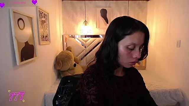 Snapshot of ahmy_ chatting on 05/08/26, 07:52 ahmy online show from 05/08/26, 07:52