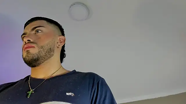 Alexander Diazz online show from 06/10/26, 12:04