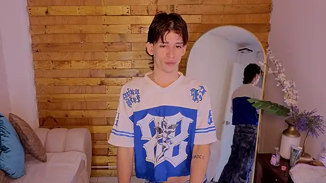 Snapshot of jack_shine chatting on 04/16/26, 03:07 jack shine online show from 04/16/26, 03:07