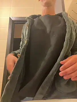 Snapshot of Blacktourmalinee chatting on 04/09/26, 08:20 Blacktourmalinee online show from 04/09/26, 08:20