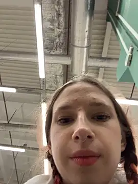 michelle lovique online show from 04/09/26, 08:09