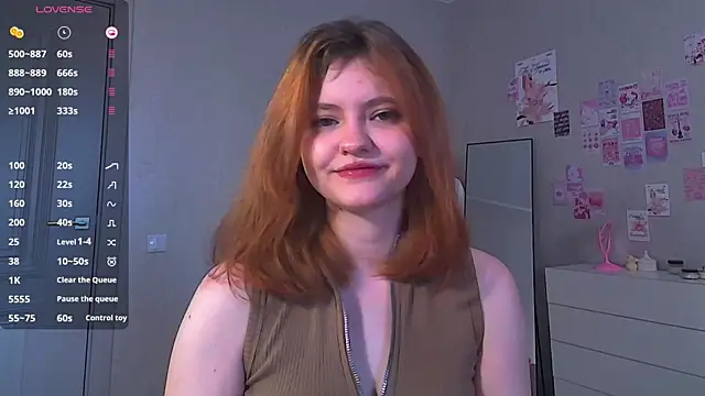 Snapshot of lexie_foxx chatting on 05/18/26, 03:29 lexie foxx online show from 05/18/26, 03:29