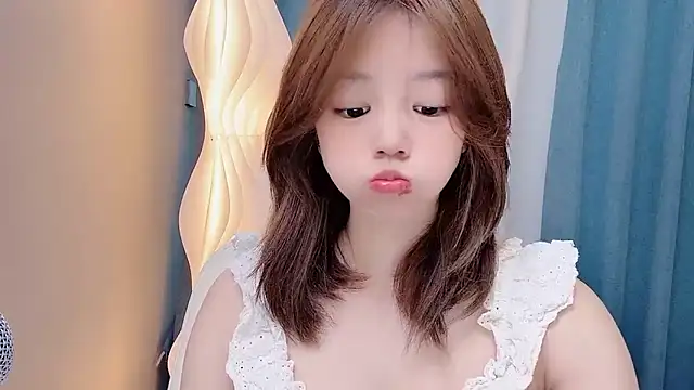 Lilababy00 online show from 06/21/26, 03:20