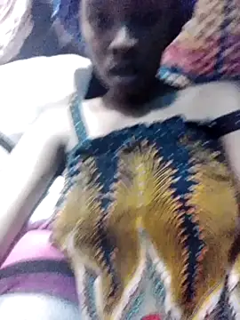 issabelaluna online show from 04/07/26, 03:45