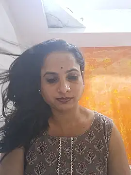 Bebo QueeN online show from 05/02/26, 05:29