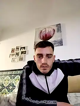 Snapshot of locuraypasion00 chatting on 04/07/26, 01:22 locuraypasion00 online show from 04/07/26, 01:22