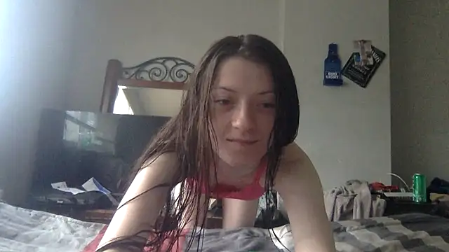 Snapshot of Munchkinbaby72318 chatting on 07/04/26, 03:51 Munchkinbaby72318 online show from 07/04/26, 03:51