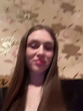 AlinaLove3213 online show from 04/18/26, 07:40