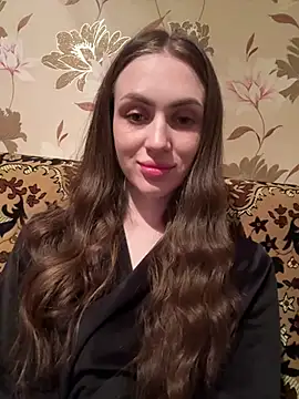 AlinaLove3213 online show from 06/01/26, 07:48