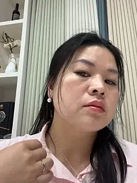 Snapshot of xiao1218 chatting on 04/16/26, 01:01 xiao1218 online show from 04/16/26, 01:01