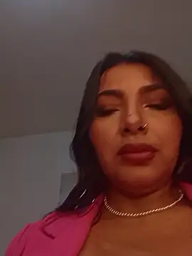 Antonella-corruso online show from 04/27/26, 08:18