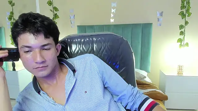 angel of sinn online show from 04/12/26, 04:50