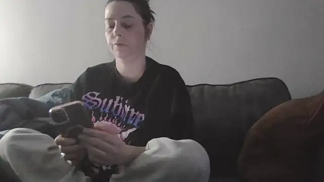 lily1982 online show from 05/10/26, 05:01