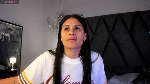 Snapshot of Cleopattra chatting on 07/03/26, 08:04 Cleopattra online show from 07/03/26, 08:04