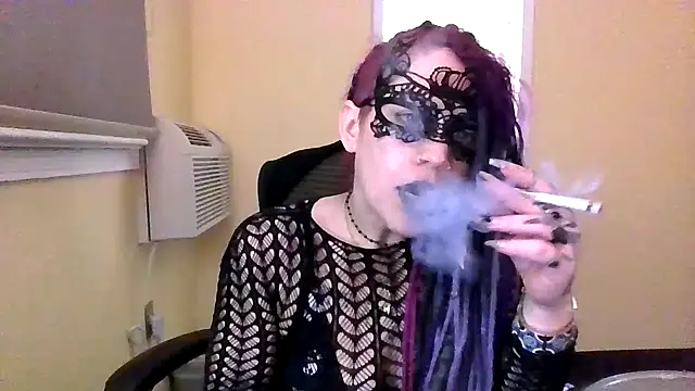 Snapshot of MistressSolena chatting on 05/04/26, 02:18 MistressSolena online show from 05/04/26, 02:18