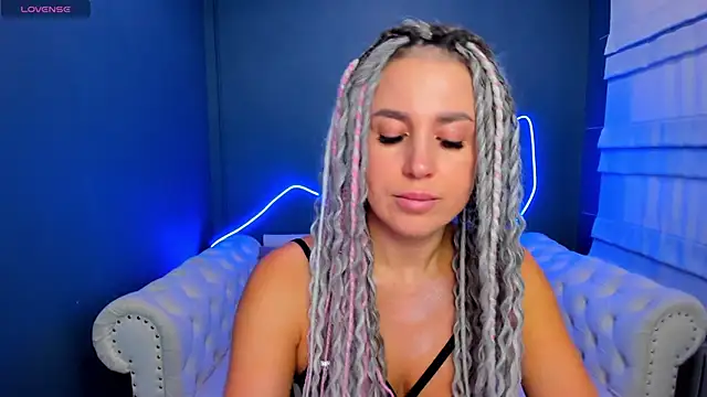 Snapshot of Fire__Dancer chatting on 04/09/26, 01:27 Fire Dancer online show from 04/09/26, 01:27