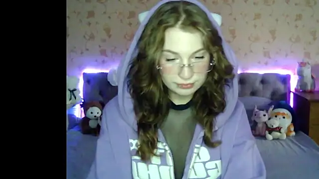 HoneyTangerine online show from 04/23/26, 03:58