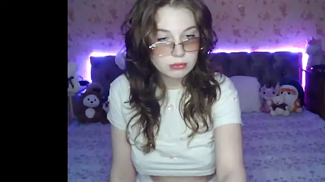 HoneyTangerine online show from 04/24/26, 12:07