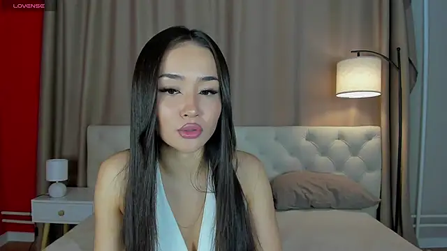 Snapshot of Riddle_Lay chatting on 05/28/26, 09:28 Riddle Lay online show from 05/28/26, 09:28