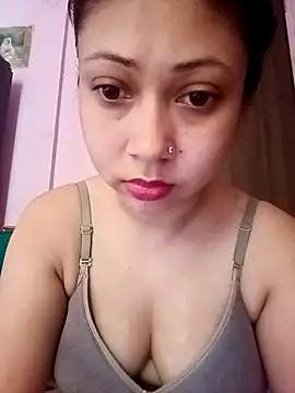 Snapshot of Hot_Soniya_08 chatting on 05/01/26, 03:00 Hot Soniya 08 online show from 05/01/26, 03:00