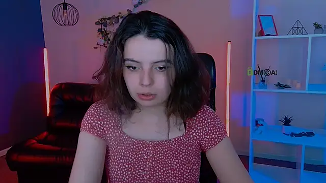 mia mooon  online show from 05/30/26, 08:22